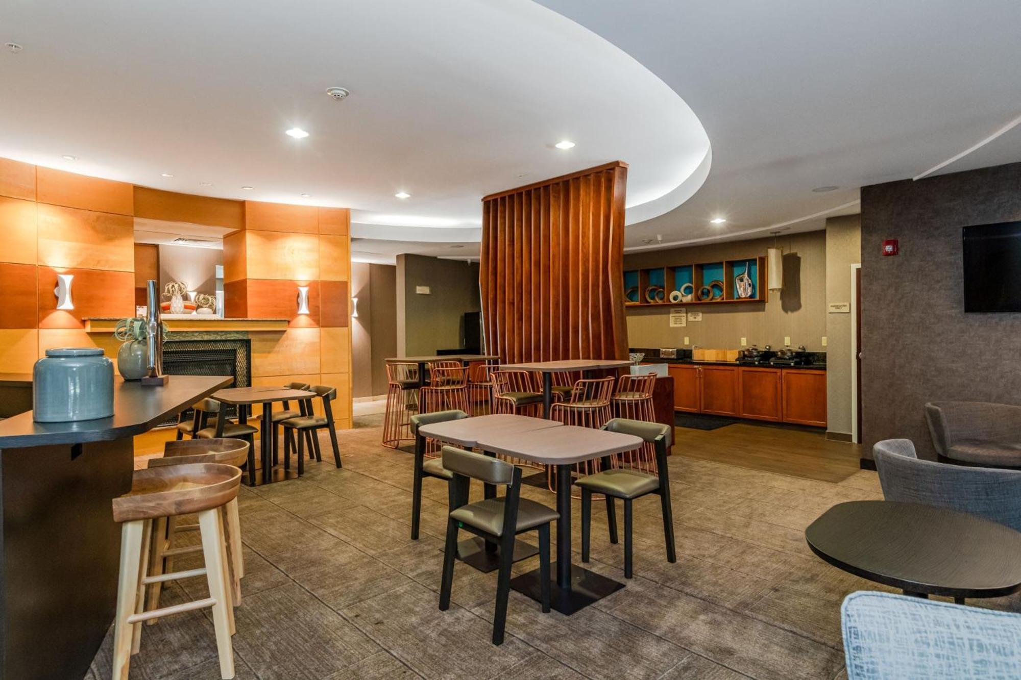 Springhill Suites Dayton South/Маямисбърг Екстериор снимка